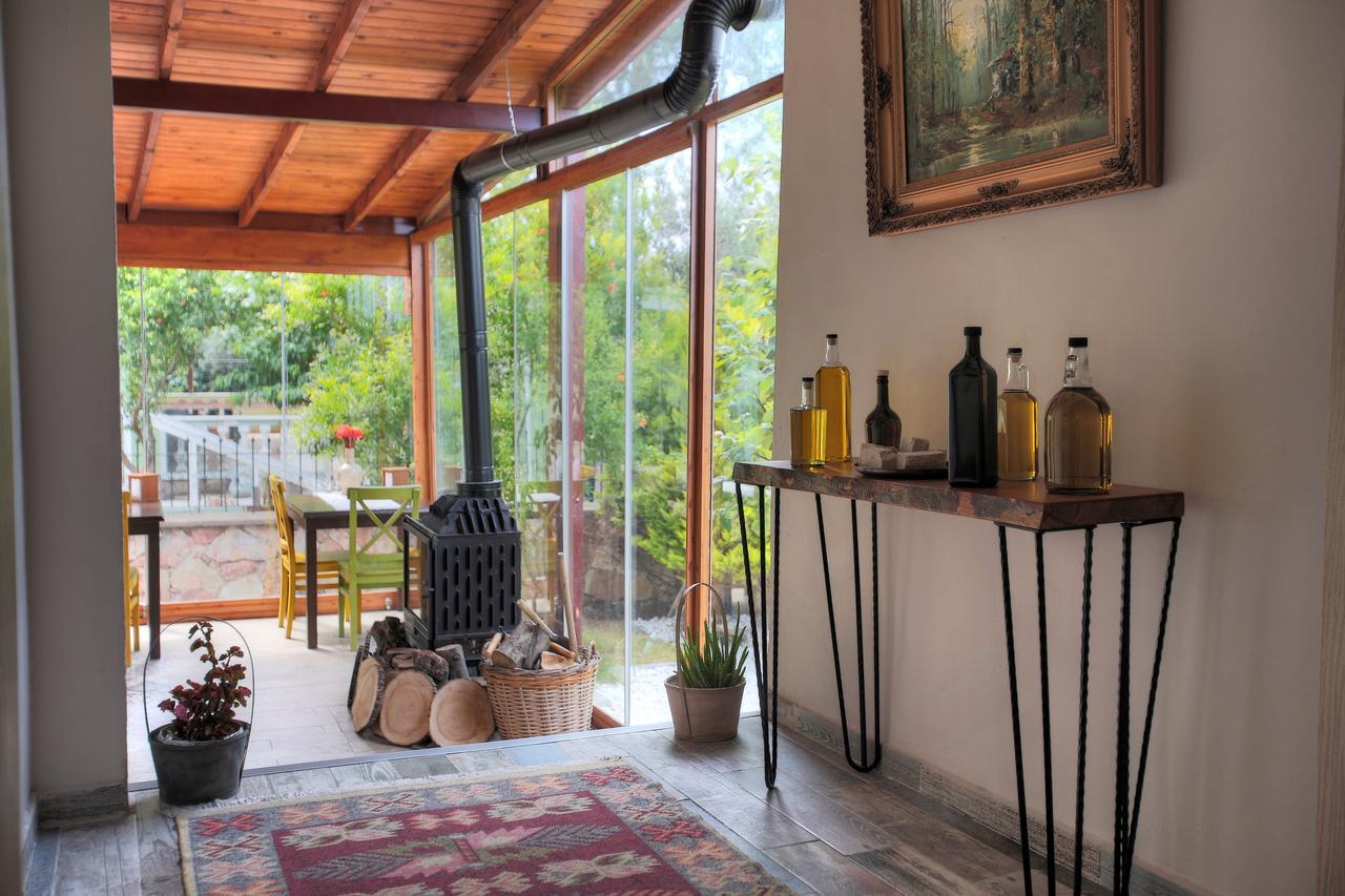 Cunda Morisi Otel Ayvalı Esterno foto